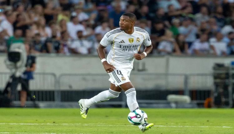 ريال مدريد يعلن رحيل مدافعه النمساوي ألابا