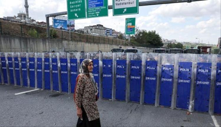 أزمة سياسية في تركيا بعد قرار قضائي بإخلاء مقر حزب المعارضة الرئيسي