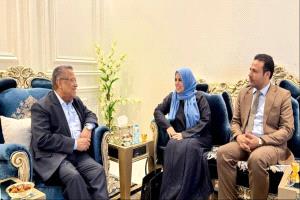 بن دغر: تمكين المرأة اليمنية ضرورة أساسية للتنمية وصناعة السلام