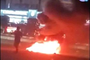 احتجاجات غاضبة في عدن بسبب تدهور الخدمات والانقطاع المتواصل للكهرباء