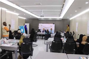 وزارة التربية والتعليم بعدن تنظم دورة تدريبية حول أساليب التقويم الحديثة في الممارسة التعليمية
