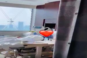 ابنة تتبرع بكليتها لإنقاذ والدها في عدن