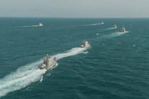 القوات البحرية اليمنية تعزز قدراتها بزوارق جديدة لتأمين باب المندب والبحر الأحمر