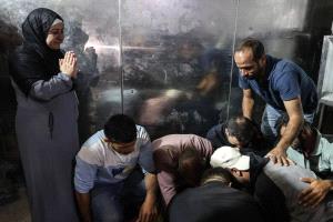 مقتل 3 فلسطينيين بقصف إسرائيلي على جنوب ووسط غزة
