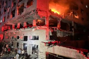 نتنياهو أعلن استهداف الحداد في غارة جوية استهدفت شقة سكنية في حي الرمال بمدينة غزة 