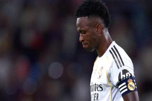 فينيسيوس بين الالتزام والتردد… مستقبل مفتوح داخل ريال مدريد