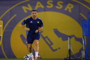 الدوري السعودي: النصر والهلال... مَن يكتب الفصل الأخير في سباق اللقب؟