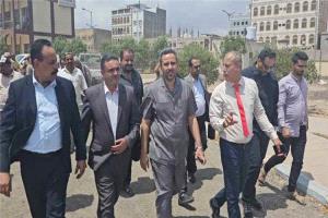 محافظ لحج يتفقد كلية ردفان ويعد بحزمة مشاريع تطويرية