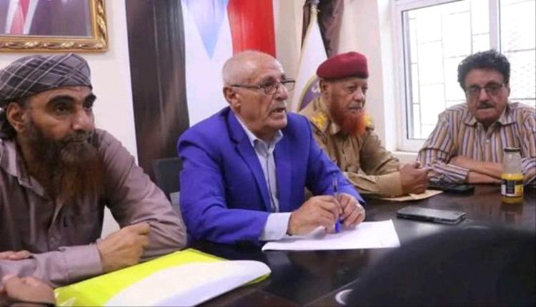 انتقالي الضالع يستكمل ترتيبات قافلة غذائية لدعم جبهتي الصبيحة وباب المندب