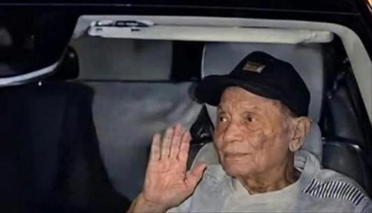 حقيقة فيديو عادل إمام المتداول.. الصورة تعود لوالد سلمان خان
