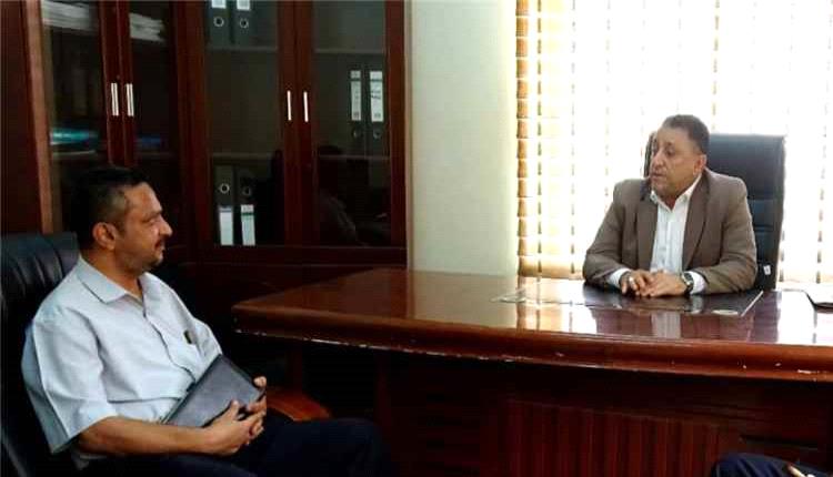 نائب محافظ أبين يبحث إعادة تفعيل المساعدات النقدية ودعم مكتب الرعاية الاجتماعية