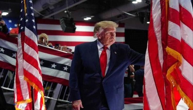 ترامب يقترح إطلاق اسمه على المحيط الأطلسي أو الهادئ