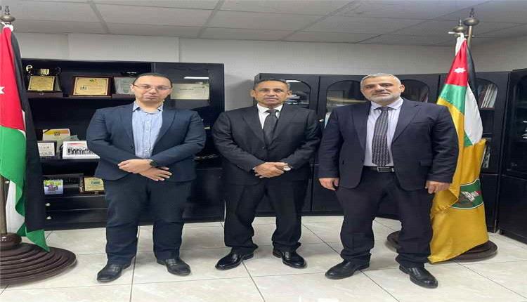 كلية الحاسوب بجامعة عدن والجامعة الأردنية تبحثان آفاق التعاون الأكاديمي والتقني