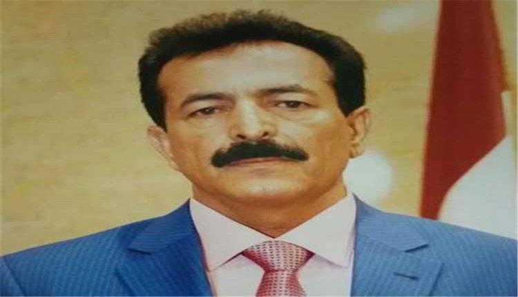 العواضي يحذّر من تداعيات سقوط تعز ويدعو إلى تحرك وطني لفك الحصار عنها
