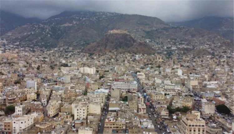 الحكومة اليمنية تطالب بتحرك دولي عاجل لإنهاء حصار تعز