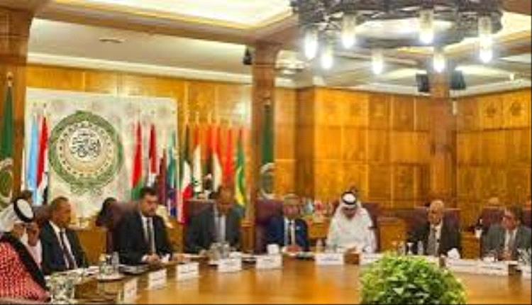 اليمن تدعو الدول العربية إلى إدراج الحوثيين على قوائم الإرهاب