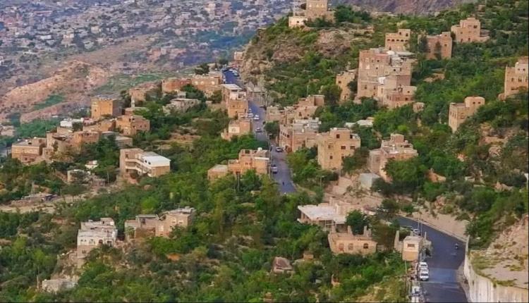مقتل مواطنة وإصابة خمسة مدنيين بقصف وقنص حوثي في تعز
