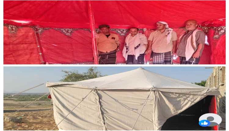 طور الباحة تبدأ تجهيز خيام لإيواء الأسر النازحة في لحج