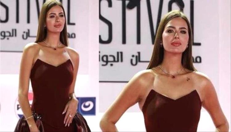 يسرا تعلق على حديث هنادي مهنا بالإنجليزية خلال ندوة عن مستقبل اللغة العربية