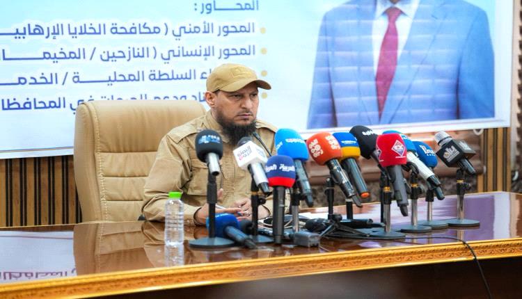 محافظ عدن يكشف مستجدات الأمن والنزوح ومشاريع الكهرباء والخدمات