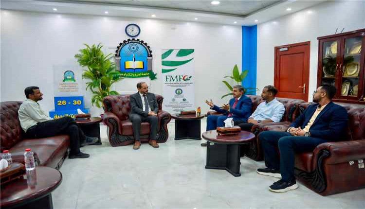 شراكة استراتيجية بين المؤسسة الطبية الميدانية وجامعة العلوم والتكنولوجيا – عدن