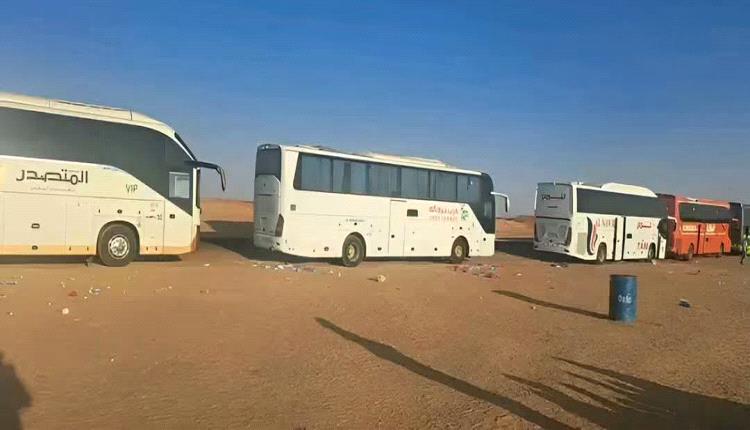مسافرون يكشفون محاولة تهريب عبر حافلة نقل في منفذ الوديعة ويدعون لتوخي الحذر