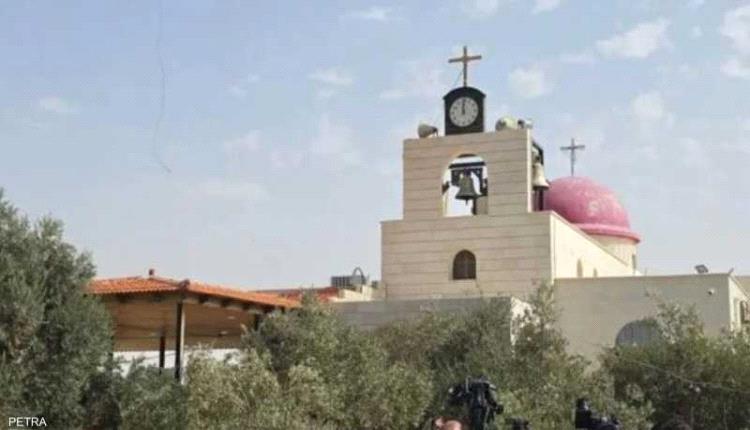 الأردن يرفع التأهب الأمني بعد هجوم كنيسة الكرك ومقتل 9 أشخاص