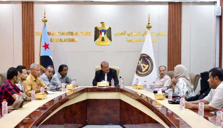 هرهرة يلتقي قيادة مؤتمر عدن الجامع ويؤكد أهمية وحدة الصف الجنوبي وتعزيز أمن العاصمة عدن