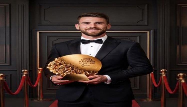 أوناي سيمون يفوز بجائزة أفضل حارس مرمى في العالم لعام 2026