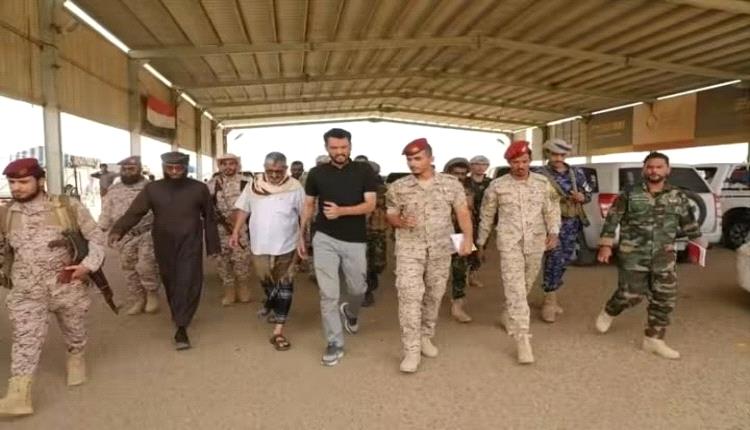 مقترح لتفعيل تطبيق "عبور" على حافلات النقل الجماعي لتنظيم الحركة في منفذ الوديعة
