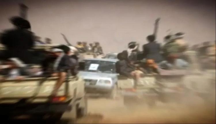 الحوثيون يشيعون 24 من قياداتهم وعناصرهم وسط استمرار الخسائر البشرية في جبهات القتال

