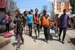 غارة إسرائيلية في خان يونس تسفر عن إصابة 12 فلسطينيًا