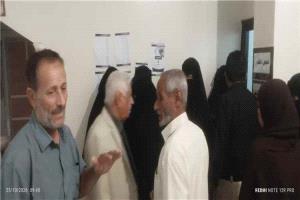 رئيس جامعة لحج يتفقد سير التسجيل والقبول في كلية الطب والعلوم الصحية