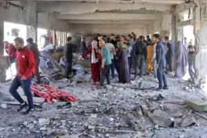 استشهاد فلسطينيين في غارة إسرائيلية وإطلاق نار بقطاع غزة