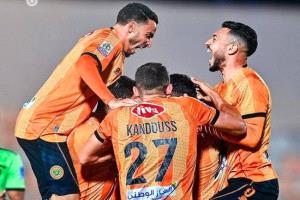 اتحاد تواركة ينفرد مؤقتًا بصدارة الدوري المغربي بعد تعادله مع نهضة بركان