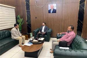 وزير الخدمة المدنية يناقش مستحقات معلمي أبين ويوجه بسرعة دراسة ملفاتهم