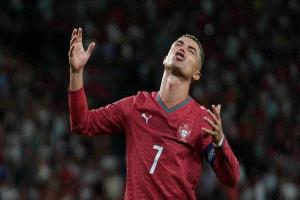 استطلاع برتغالي: غالبية الجماهير لا تؤيد استمرار رونالدو مع المنتخب