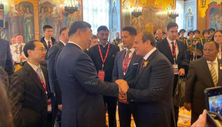 السيسي يرحب بزيارة شي جين بينج ويؤكد عمق الصداقة المصرية الصينية