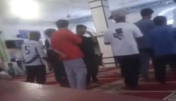 أمن عدن ينفي شائعة تفجير مسجد في كريتر ويحذر من تداول الأخبار المضللة