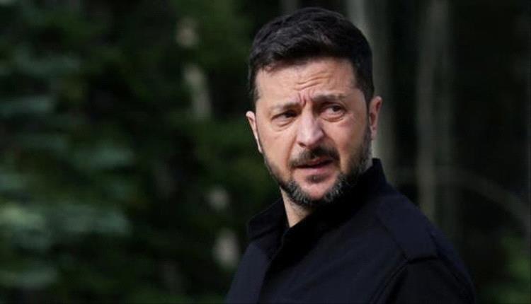 زيلينسكي: ضربات روسية على مطارات كييف جاءت قبيل زيارة مبعوثي ترامب