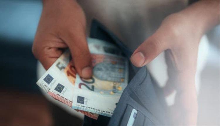كيف تدير دخلك المتذبذب دون الوقوع في أزمات مالية؟