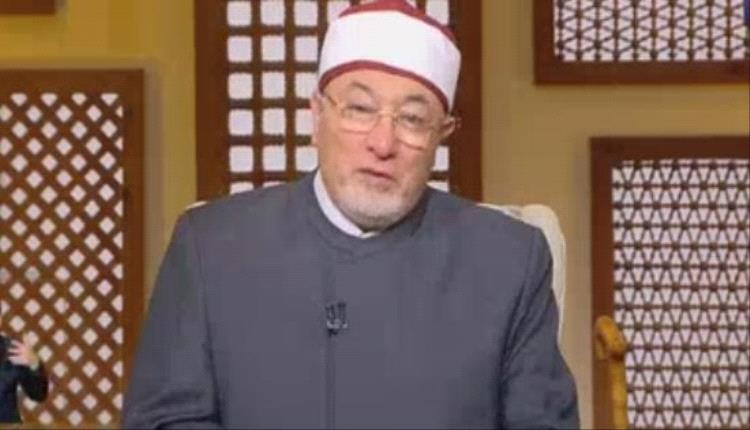 خالد الجندي: الدعاء والأخذ بالأسباب من وسائل دفع البلاء وتبدّل الأحوال