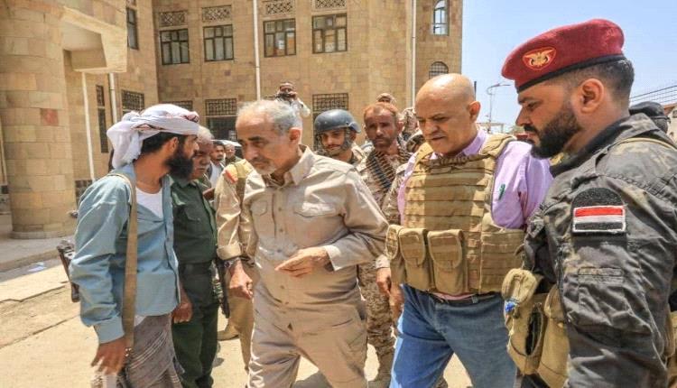 الصبيحي يتفقد جبهات تعز ويشدد على رفع الجاهزية وتعزيز التنسيق العسكري