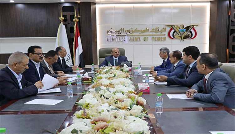اللجنة الوطنية تقر إجراءات لمنع دخول المنتجات الإيرانية إلى اليمن