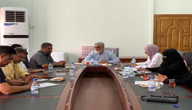 جامعة عدن تضع اللمسات الأخيرة على اليوم العلمي الخامس للصيدلة