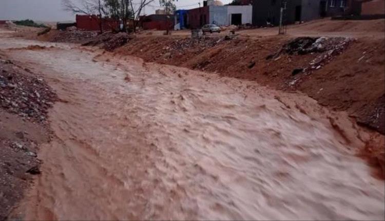 سيول تونس تحاصر أبًا وابنه وتطلق عمليات إنقاذ واسعة في قفصة