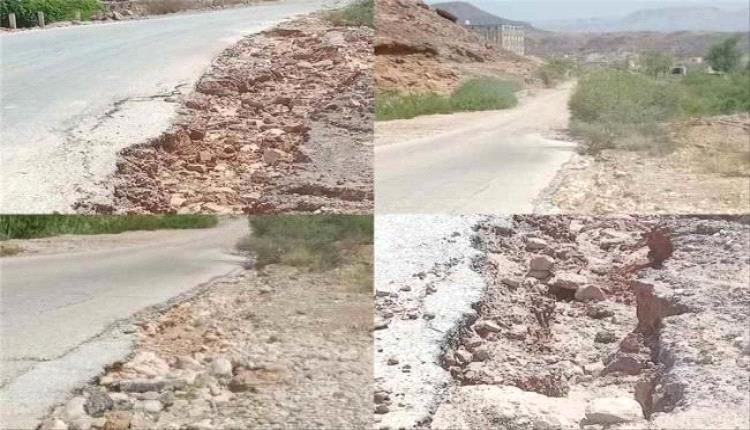أمطار شبوة تتسبب بتشققات في طريق النقبة – عزان وسط مخاوف على سلامة المسافرين