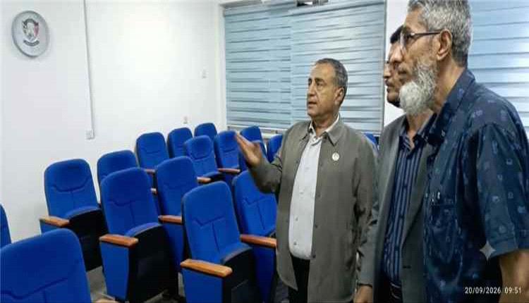 رئيس جامعة عدن يطلع على سير تأهيل مركز الدراسات البيئية والمناخية