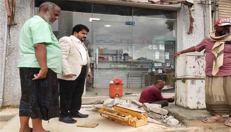 اتصالات ساحل حضرموت تتابع أعمال تحديث كابينة الاتصالات رقم (31) بالمكلا