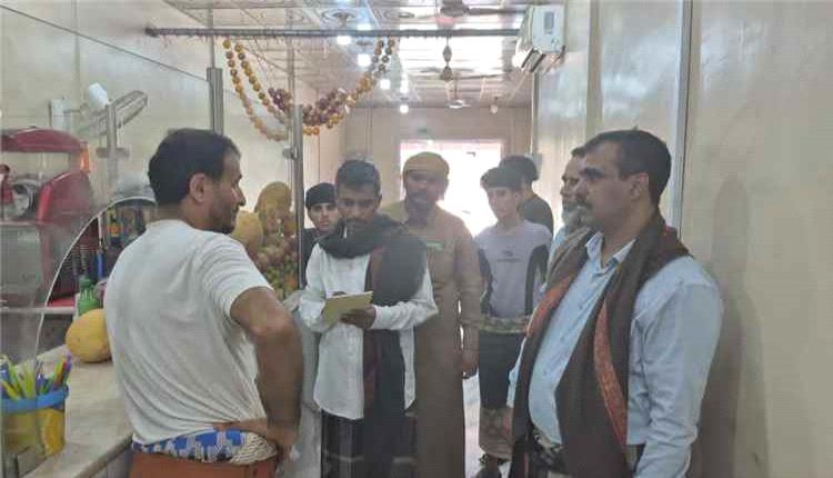 حملة ميدانية بالمهرة لمراقبة الأسعار وجودة السلع